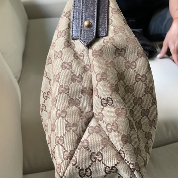 GUCCI Purse - Picture 6 of 7